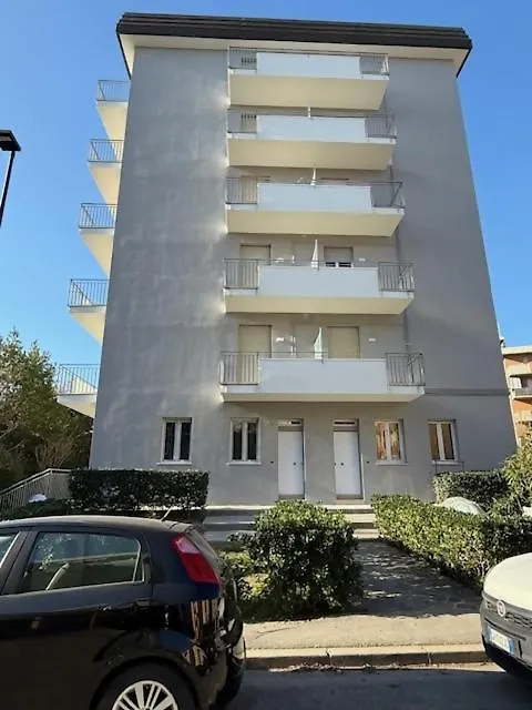 Viola Lido Adriano Villa Holiday home