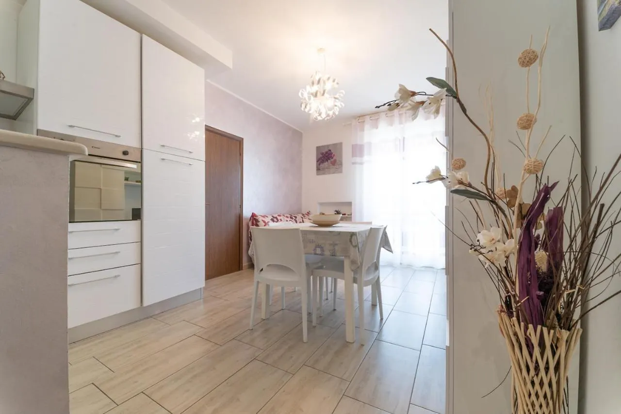 Holiday home Viola Lido Adriano Villa Italy